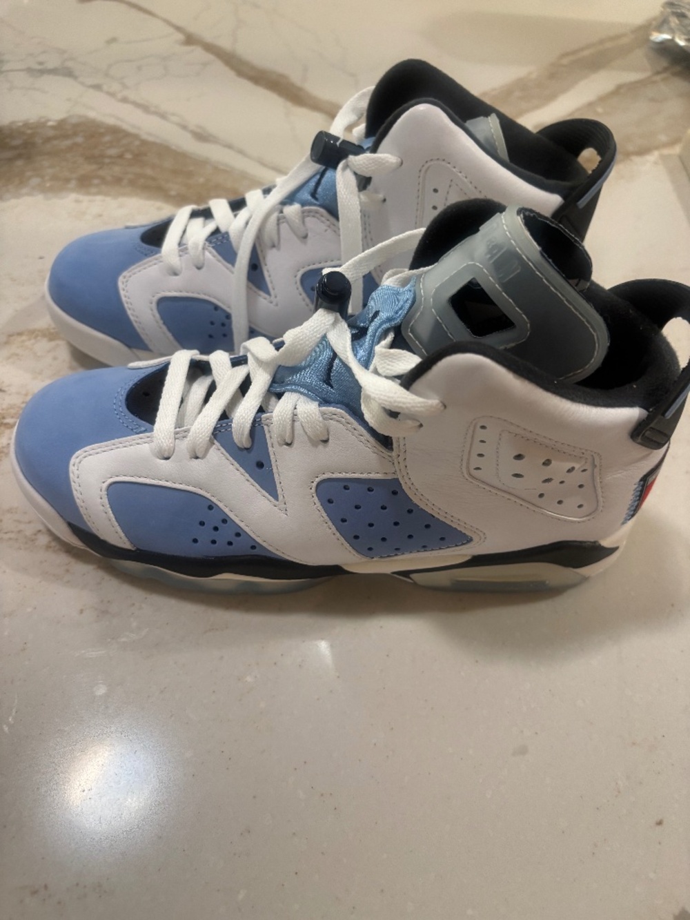 Air Jordan 6 Retro UNC size 6